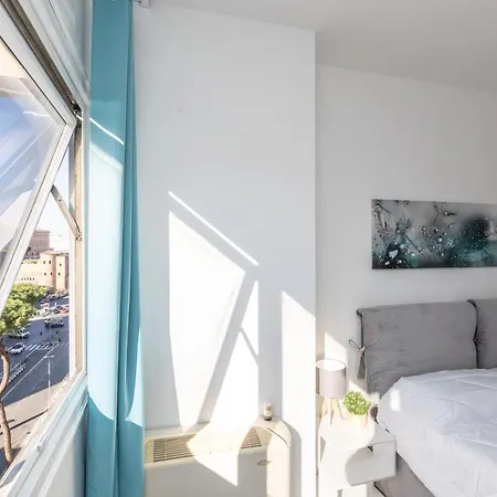 Apartment Laterano View By In Rom